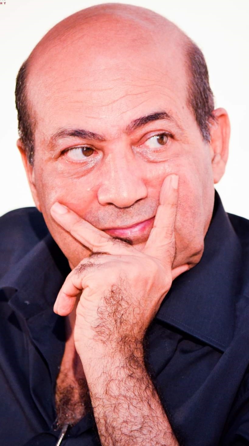 النقيب يكرم النقيب!
